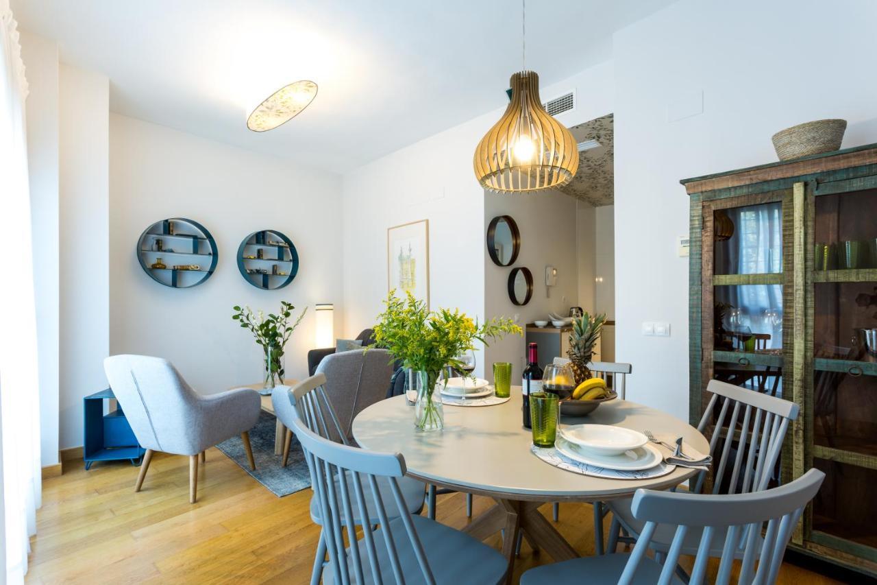 Apartamentos Rg Alameda De Hercules Севилья Экстерьер фото